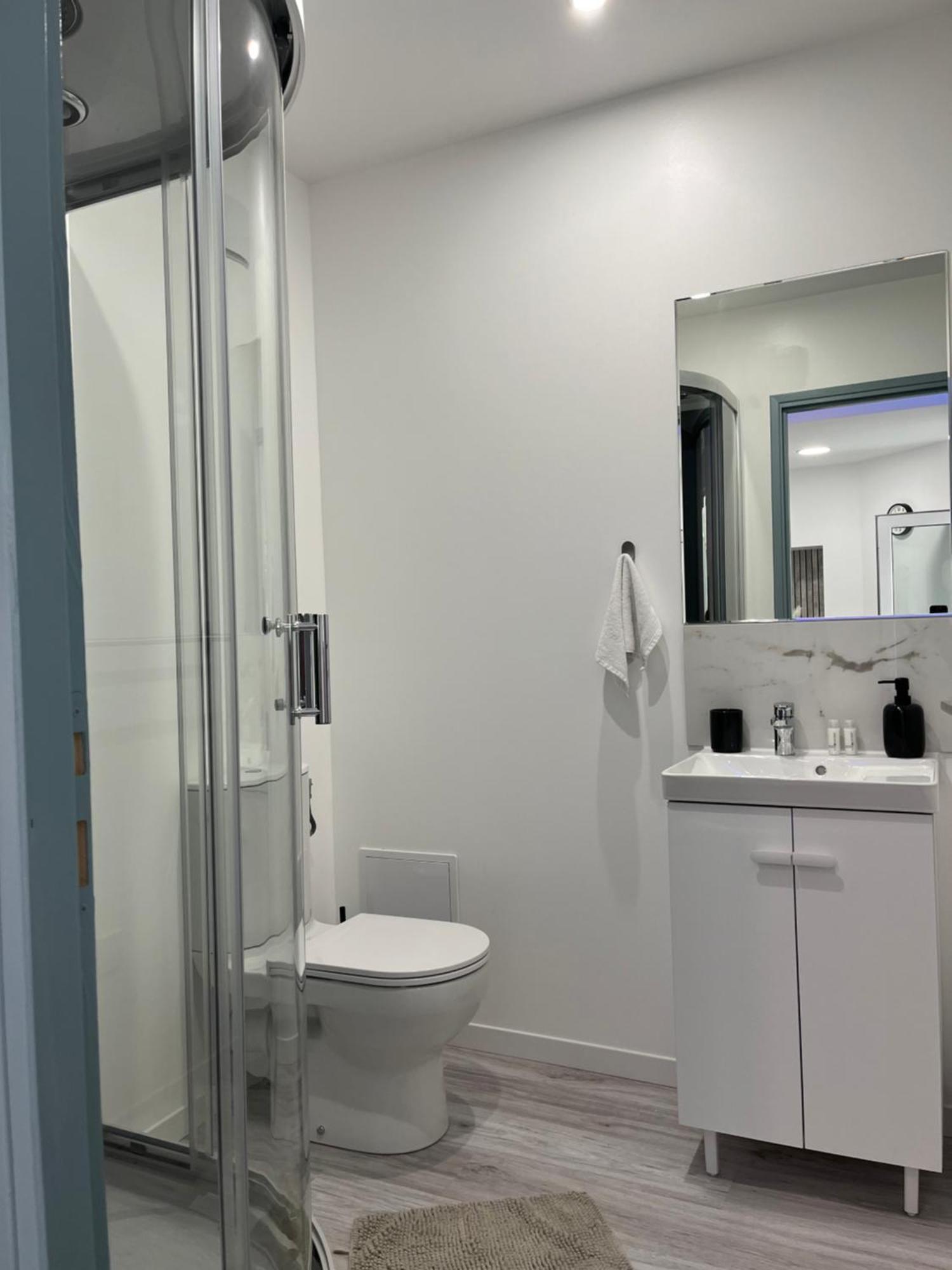 Onyx D'Opale Apartment Calais Exterior photo