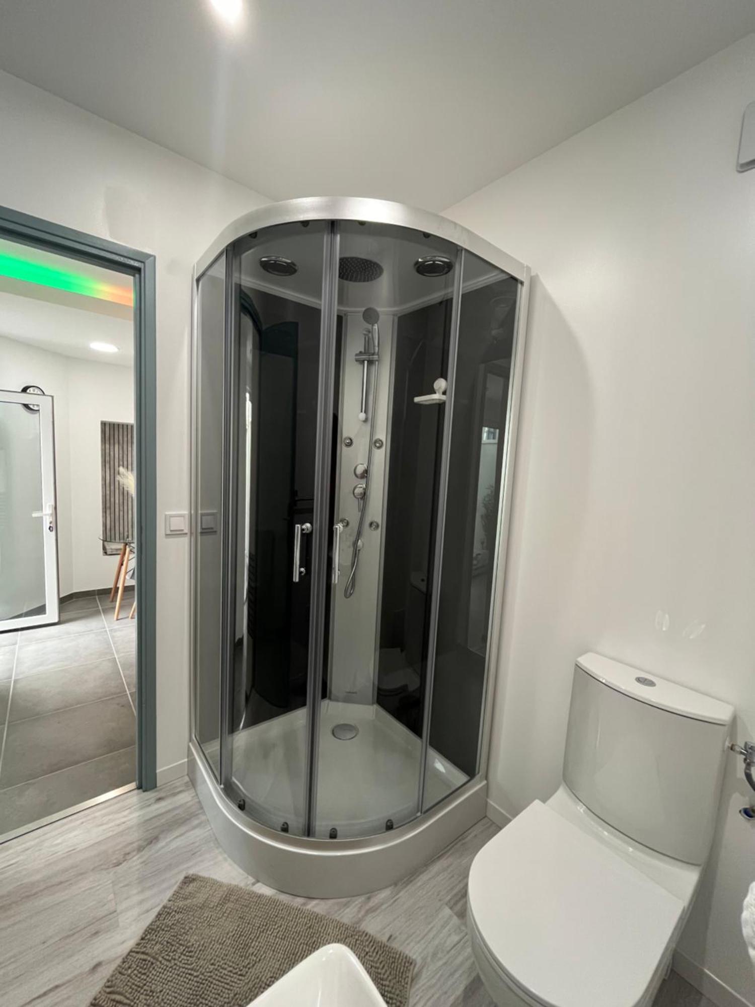 Onyx D'Opale Apartment Calais Exterior photo